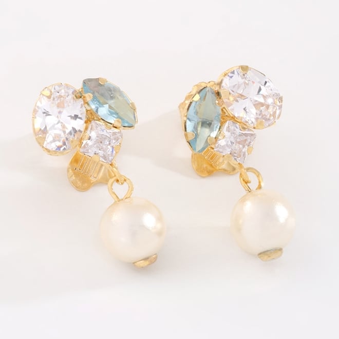 OUTB-16092 BRINCO BANHADO A OURO 18K COM ZIRCÔNIAS LAPIDADAS E DETALHE EM PÉROLA