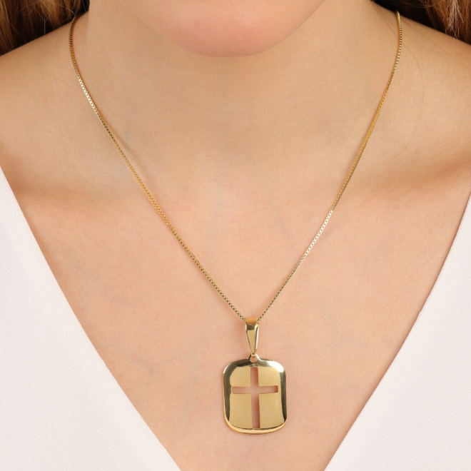 PG-00100 PINGENTE BANHADO A OURO 18K COM CRUZ VAZADA EM DESIGN MODERNO