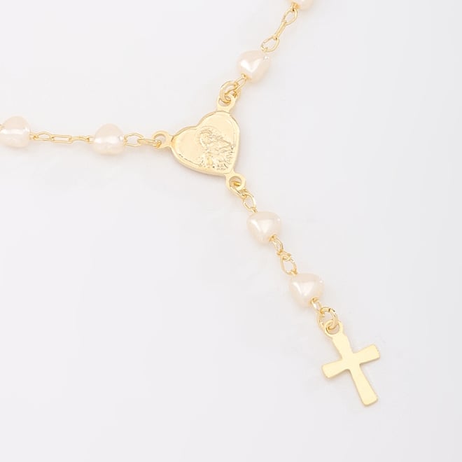 PU-00147 PULSEIRA TERÇO COM PÉROLAS EM CORAÇÃO E PINGENTE DE CRUZ