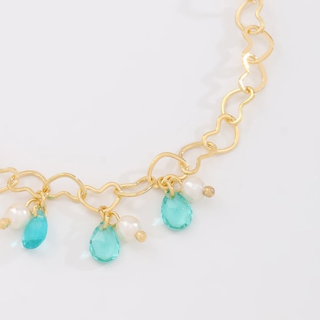 PU-00247 PULSEIRA ELOS EM CORAÇÃO E PINGENTES DE CRISTAIS GOTAS E DETALHES DE PÉROLAS