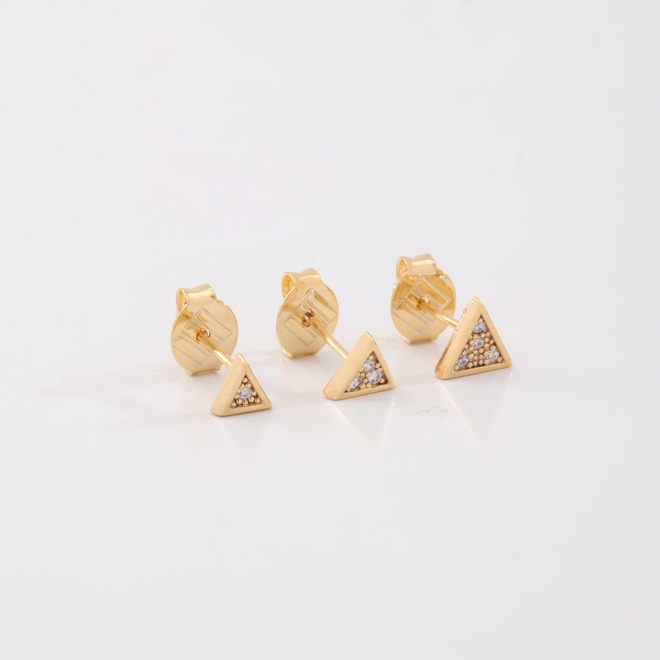TBF-00025 TRIO COM DESIGN EM FORMATO DE TRIÂNGULO
